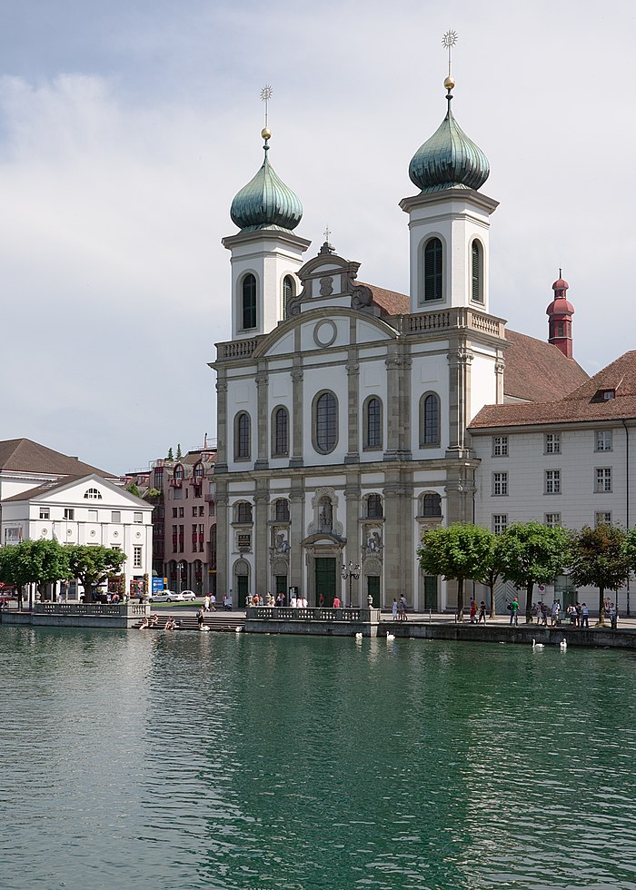 Luzern Jesuitenkirche.jpg